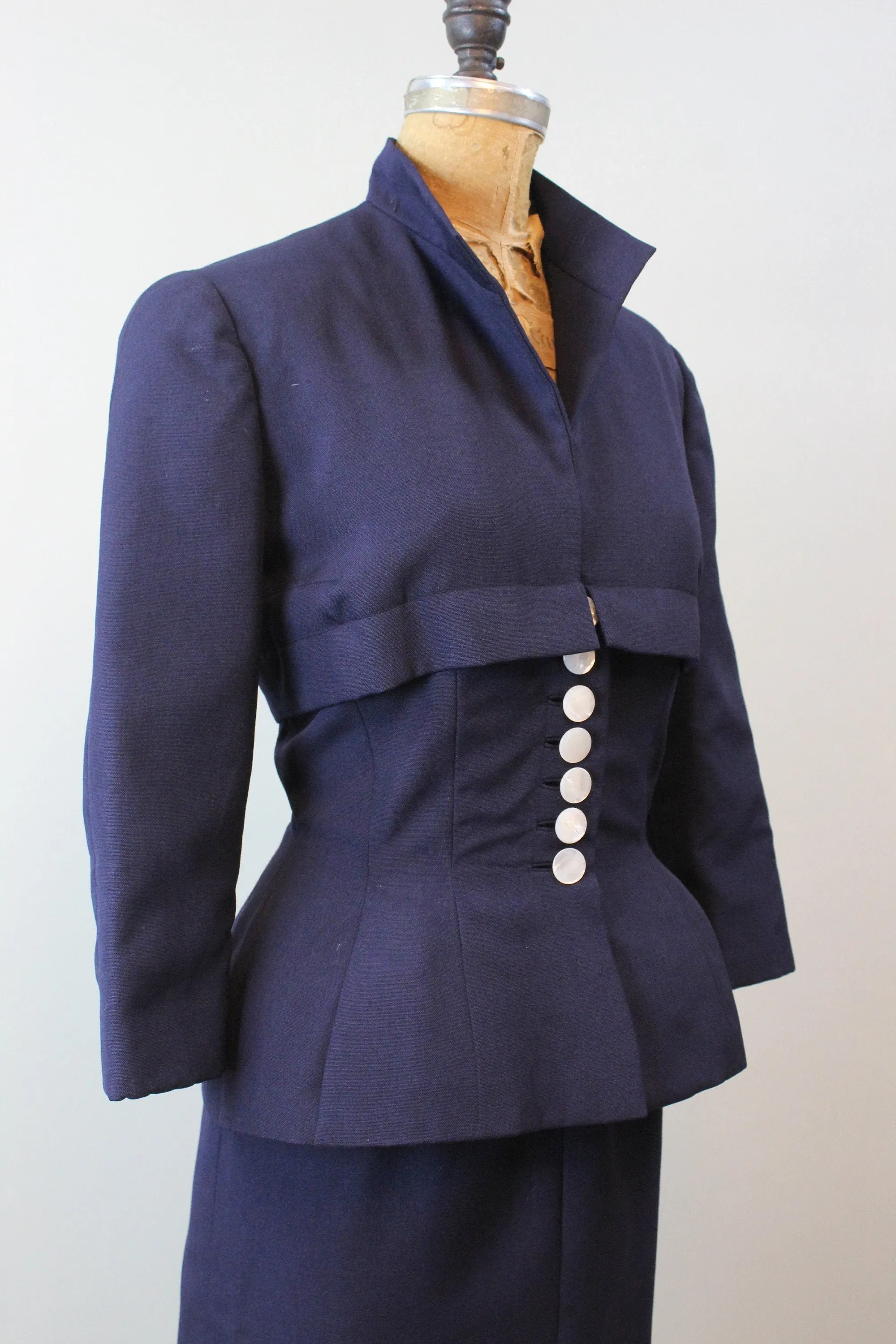 1940s BEN REIG navy gabardine suit xs small | new winter