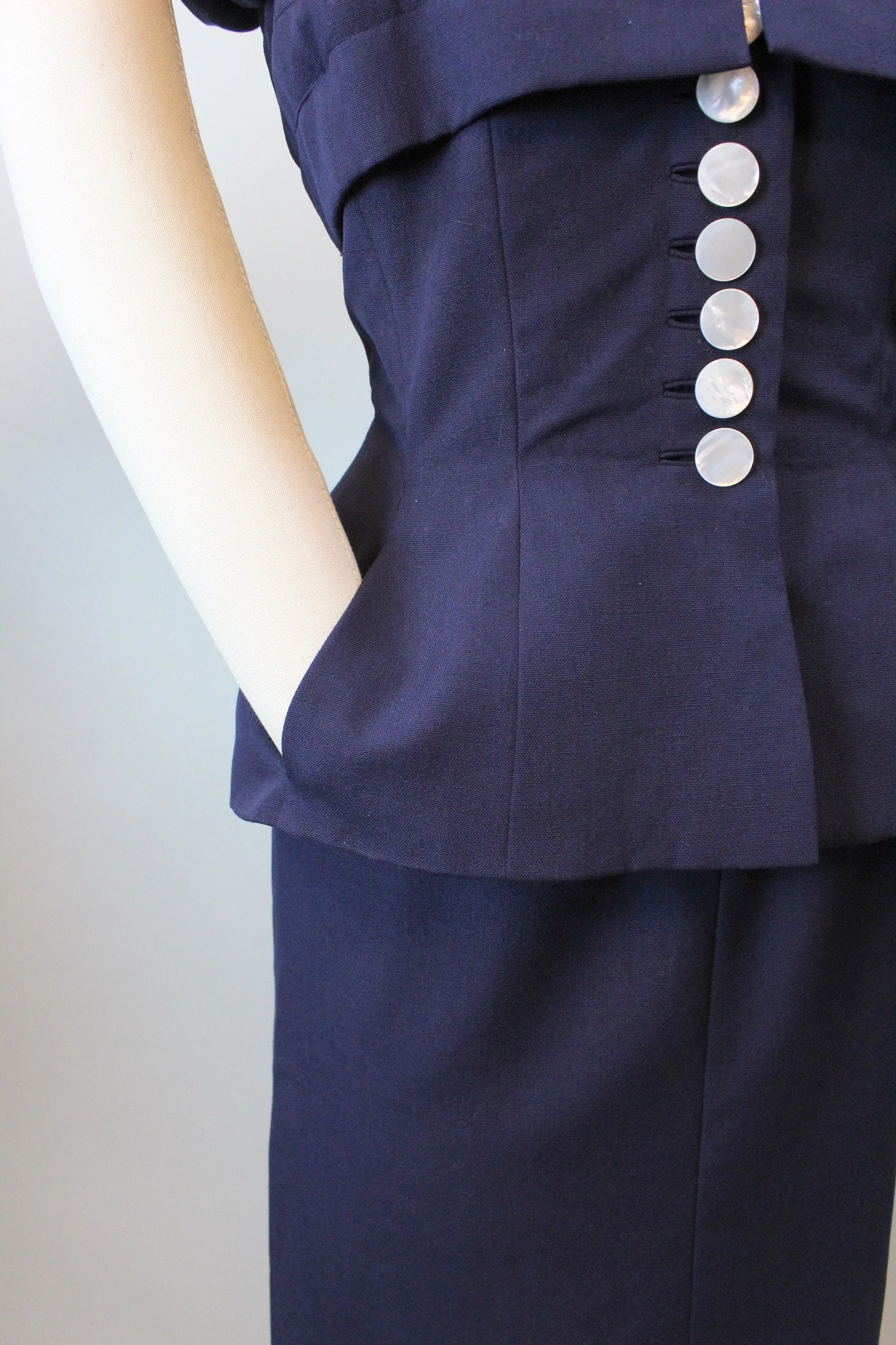 1940s BEN REIG navy gabardine suit xs small | new winter