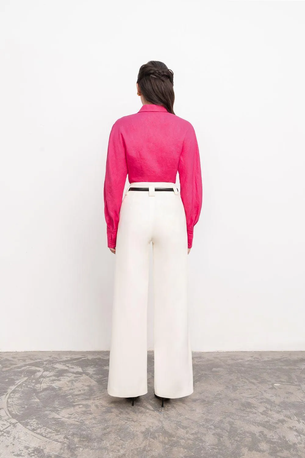 Katherine Hourglass Cuff Sleeved Linen Shirt
