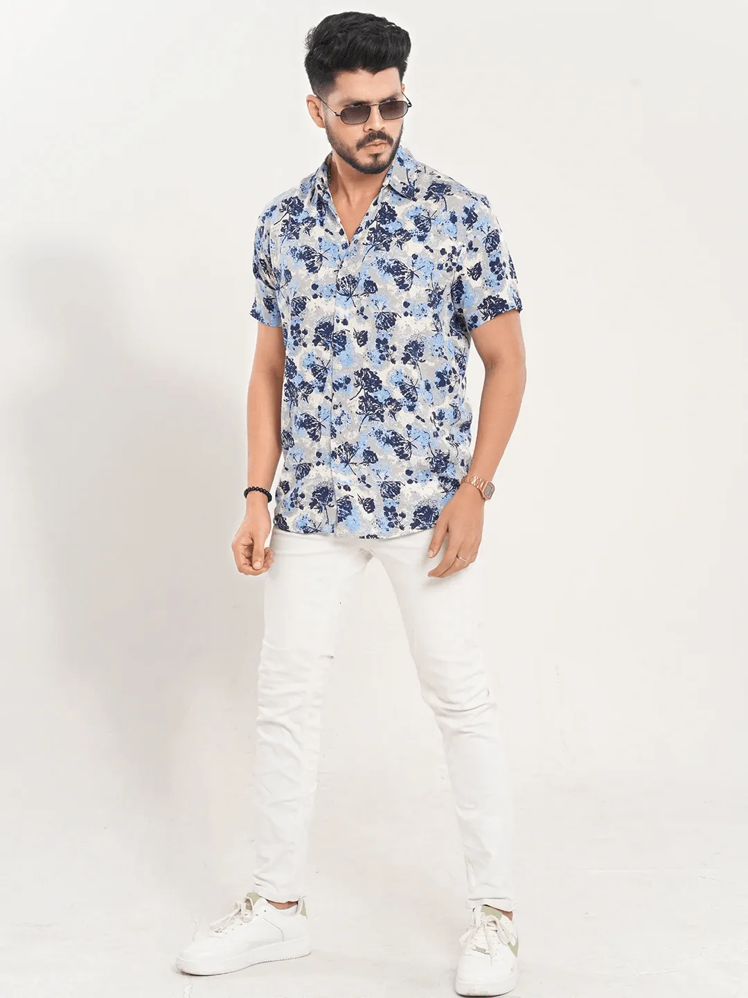 Men's Short Sleeve Shirt in Carolina Blue
