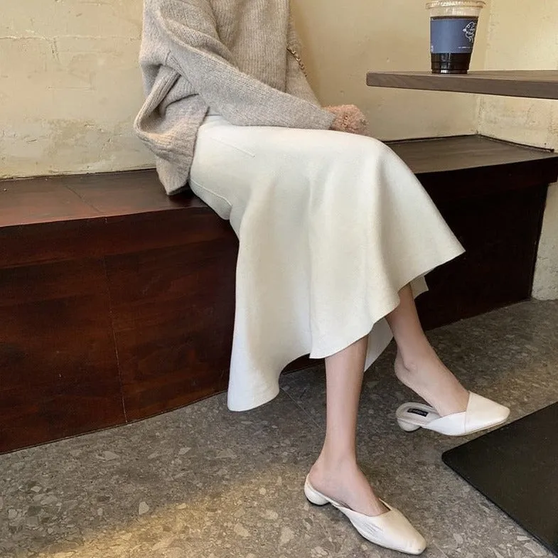 Mid-Calf Skirt With High Waist And Pleated Details